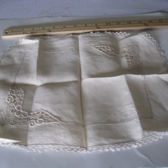 Lot of 7 Vintage Ladies Handkerchiefs Embroidered Crochet Edging Lace Silk Linen - Picture 11 of 16